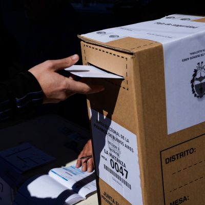 Con más de 100 mil consultas simultáneas, colapsó la web del padrón electoral durante dos horas: la oposición apuntó contra Kicillof por la caída