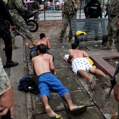 Masacre y fuga en una cárcel de Ecuador: hay al menos 14 muertos por una brutal pelea de bandas