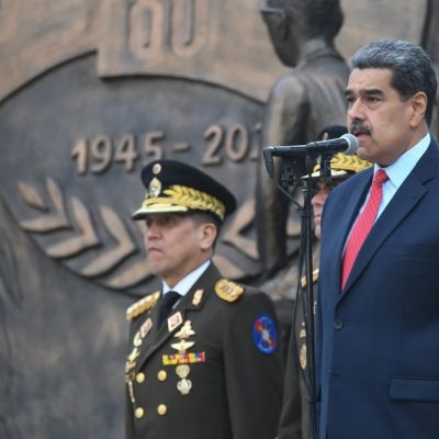 Venezuela aprieta la tenaza: crece la hostilidad contra los extranjeros por el despliegue militar de Estados Unidos