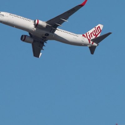 Todos los baños dejaron de funcionar durante un vuelo y se le pidió a los pasajeros que “orinaran en botellas”